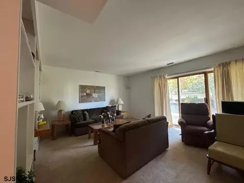 Living - 2 Surfside Rd, Brigantine, NJ 08203 photo 4 of 4