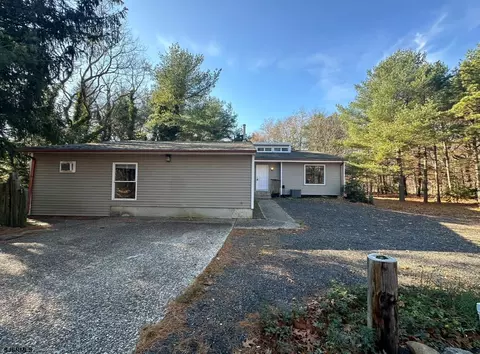 112 W Duerer St, Galloway, NJ 08205 photo 2