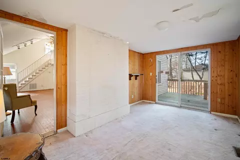 Living - 303 Nectar Ave, Galloway, NJ 08205 photo 7 of 7
