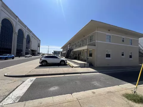 132 S Providence Ave #9, Atlantic City, NJ 08401
