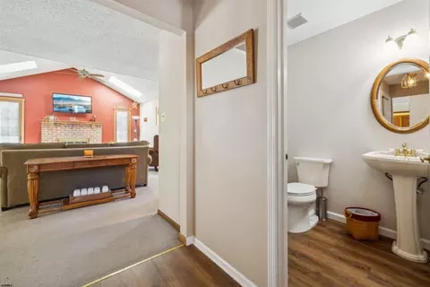 Entry Way - 2011 Cedar Ln, Ocean View, NJ 08230 photo 2 of 4