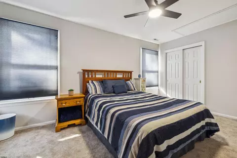 Bedroom - 2011 Cedar Ln, Ocean View, NJ 08230 photo 5 of 7