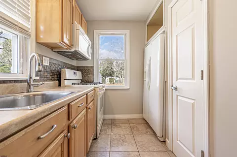 34 E Lee Ave, Absecon, NJ 08201 photo 5