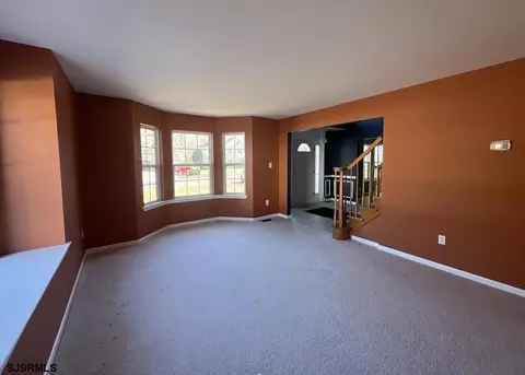 Living - 127 Ruby Dr, Egg Harbor Township, NJ 08234 photo 1 of 10