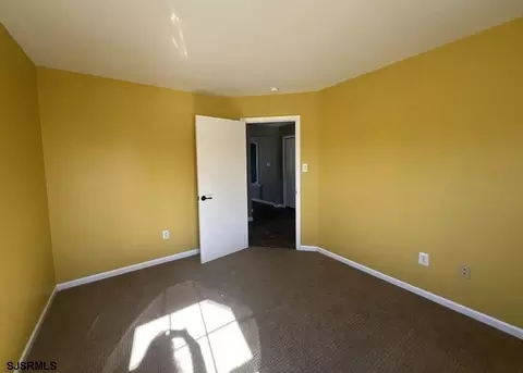 Bedroom - 127 Ruby Dr, Egg Harbor Township, NJ 08234 photo 1 of 6