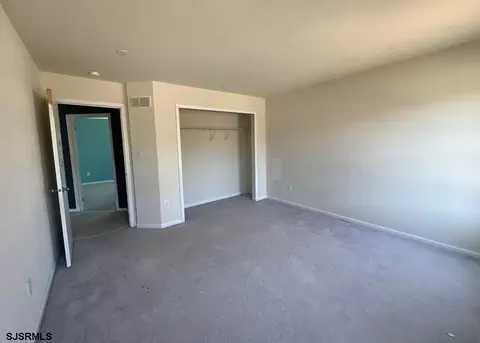 Bedroom - 127 Ruby Dr, Egg Harbor Township, NJ 08234 photo 5 of 6