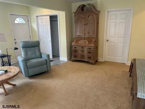 115 E Cedar Ave, Somers Point, NJ 08244 photo 4