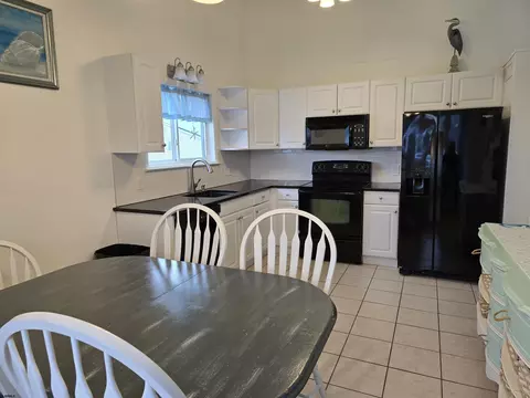 1 Lighthouse Cv #B, Brigantine, NJ 08203 photo 4