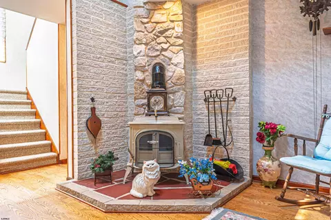 437 S 8th Ave, Galloway, NJ 08205 photo 23
