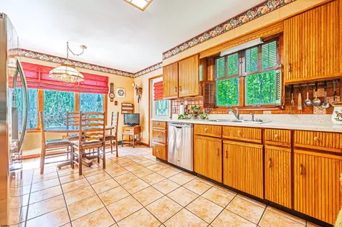 437 S 8th Ave, Galloway, NJ 08205 photo 32