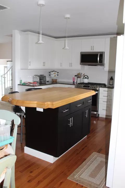 Kitchen - 614 N Delavan Ave, Margate City, NJ 08402 photo 1 of 1