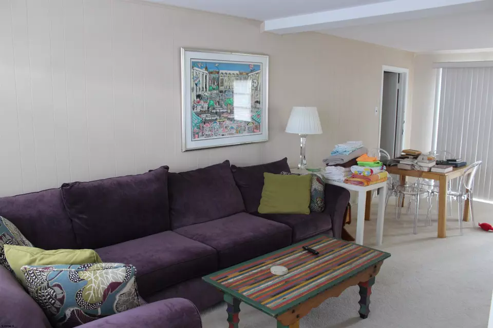Living - 614 N Delavan Ave, Margate City, NJ 08402 photo 3 of 3