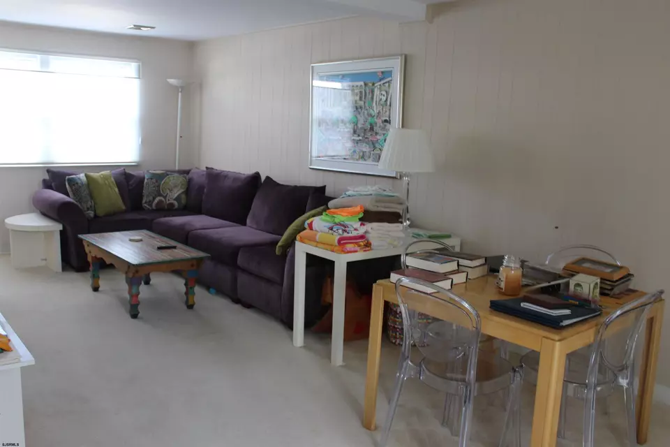 Living - 614 N Delavan Ave, Margate City, NJ 08402 photo 2 of 3