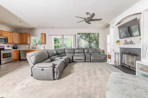 60 Centennial, Hammonton, NJ 08037 photo 4