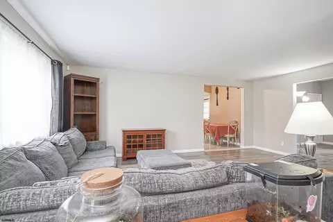 3 E Beach Rd, Williamstown, NJ 08094 photo 7