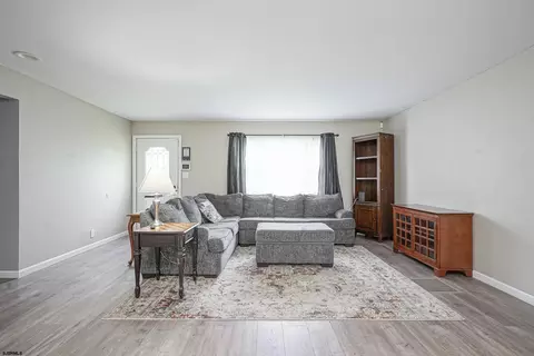3 E Beach Rd, Williamstown, NJ 08094 photo 5