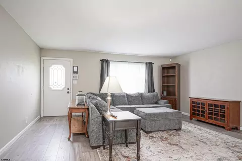 3 E Beach Rd, Williamstown, NJ 08094 photo 4