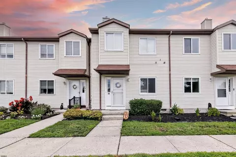 14 Jamestown Blvd #14, Hammonton, NJ 08037