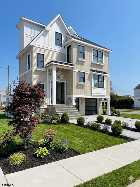 323 N Huntington Ave, Margate City, NJ 08402
