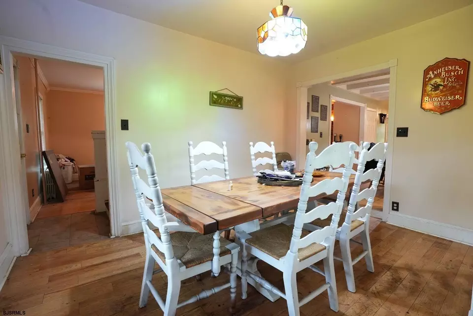 Dining - 553 Irving Ave, Bridgeton, NJ 08302 photo 3 of 4