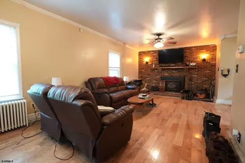 Living - 553 Irving Ave, Bridgeton, NJ 08302 photo 1 of 1