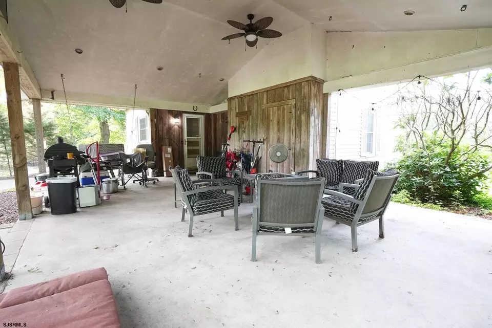 Exterior - 553 Irving Ave, Bridgeton, NJ 08302 photo 16 of 19