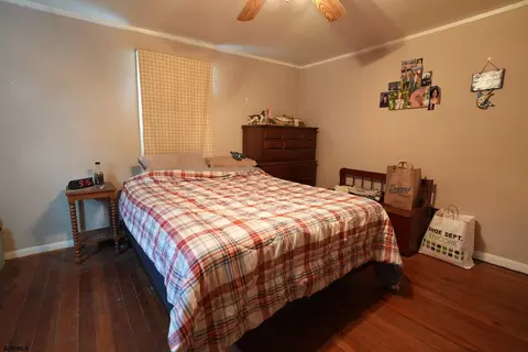 Bedroom - 553 Irving Ave, Bridgeton, NJ 08302 photo 1 of 7