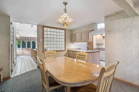 Dining - 4 E Curran Dr, Absecon, NJ 08201 photo 2 of 4