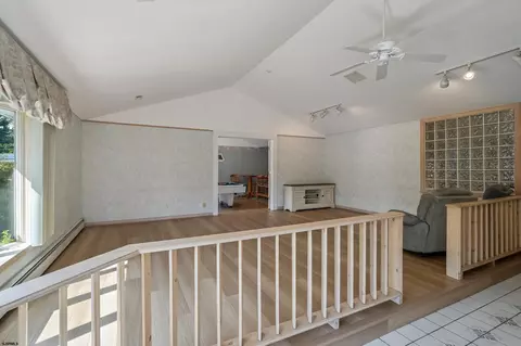 Living - 4 E Curran Dr, Absecon, NJ 08201 photo 1 of 8