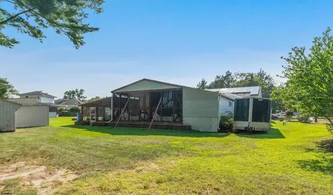 Exterior - 4 E Curran Dr, Absecon, NJ 08201 photo 11 of 11