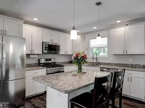 Kitchen - 233 Walnut Ave, Berlin, NJ 08009 photo 1 of 3