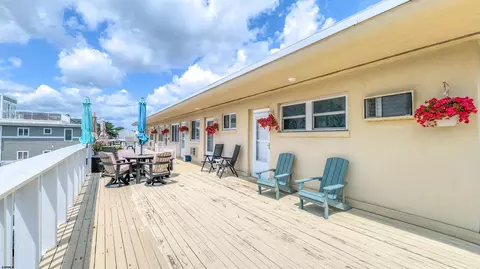 9507 Pacific Ave #21, Margate City, NJ 08402