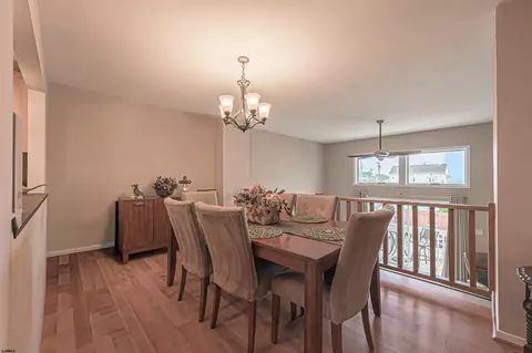 Dining - 6 Marc Ln, Brigantine, NJ 08203 photo 1 of 2