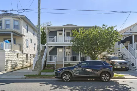 118 N Rosborough Ave #2, Ventnor City, NJ 08406