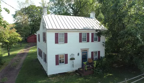 35 E Canal St, Alloway, NJ 08001