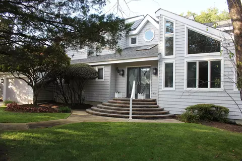 108 Holly, Linwood, NJ 08221