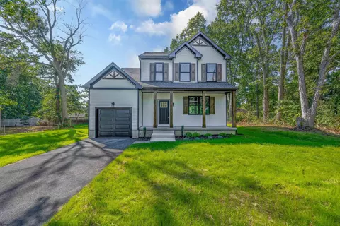 203 Maple Ave, Egg Harbor Township, NJ 08234