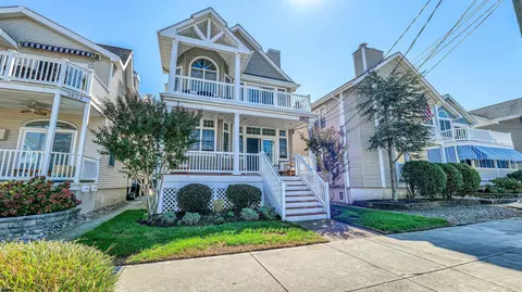 3827 Asbury Ave #2, Ocean City, NJ 08226