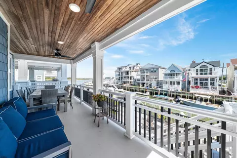 内田　新哉　Sea Breeze シリアルナンバー有り　PLE-3720 版画 鈴木英人 「海にむかって」 シリアルナンバー入り フレーム付き