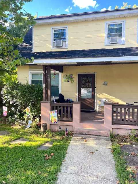 1 Lafayette Ave, Mays Landing, NJ 08330