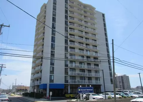 236 N Derby Ave #901, Ventnor City, NJ 08406