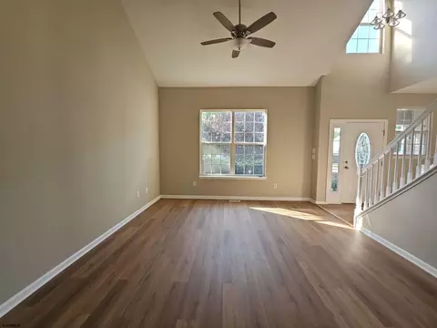 Living - 29 Falling Leaf Ct, Galloway, NJ 08205 photo 1 of 3