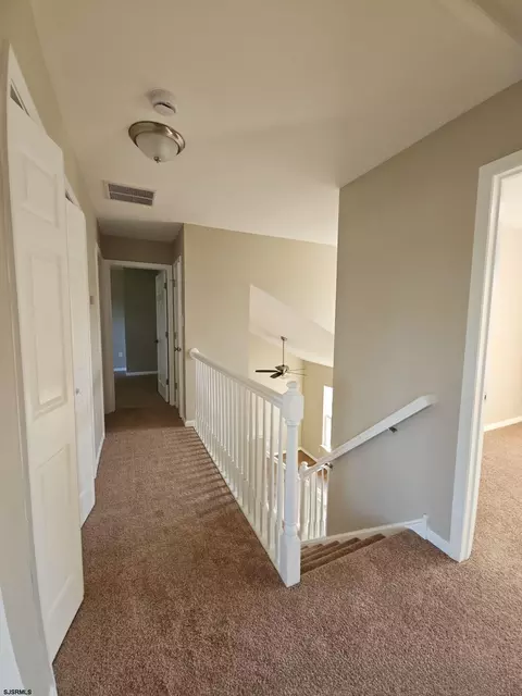 Entry Way - 29 Falling Leaf Ct, Galloway, NJ 08205 photo 2 of 3
