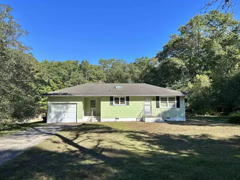 6 N Mount Airy, Egg Harbor Township, NJ 08234