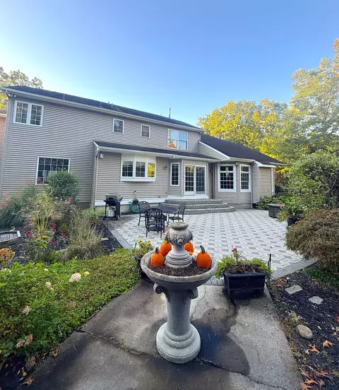 153 Oak Leaf Rd, Berlin, NJ 08009 photo 9