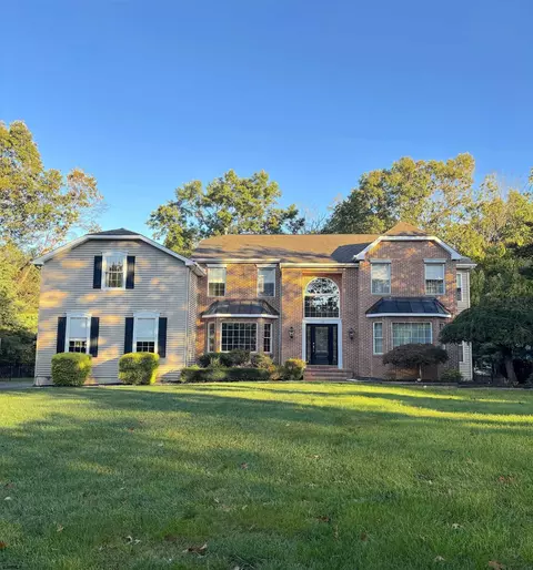 153 Oak Leaf Rd, Berlin, NJ 08009 photo 1