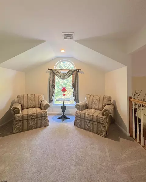 153 Oak Leaf Rd, Berlin, NJ 08009 photo 96