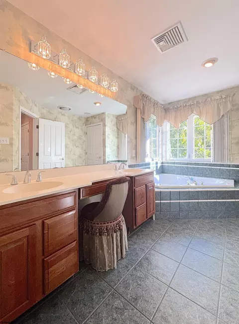 153 Oak Leaf Rd, Berlin, NJ 08009 photo 49