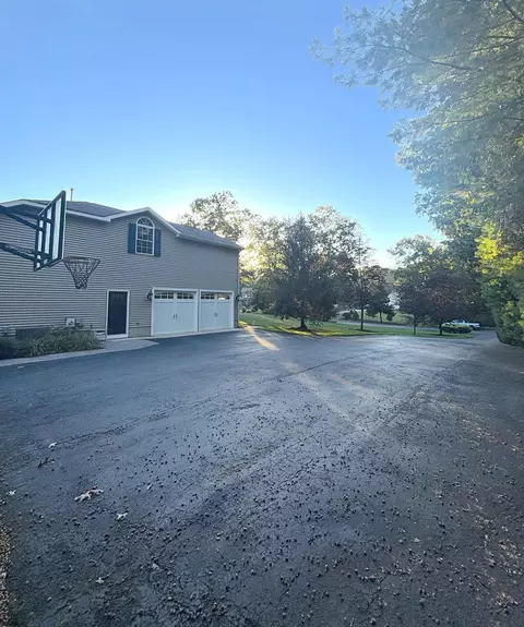 153 Oak Leaf Rd, Berlin, NJ 08009 photo 4