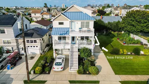 203 N Melbourne Ave, Ventnor City, NJ 08406